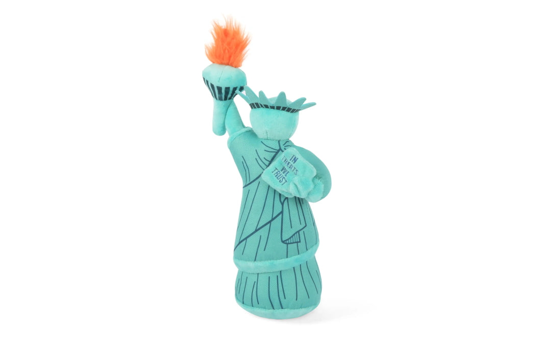 P.L.A.Y. Pet Lifestyle and You - Statue of Liberty
